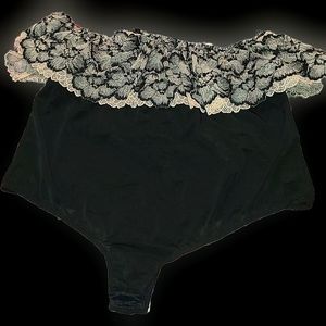 Lane bryant cacique black bodysuit lace off shoulder 26/28